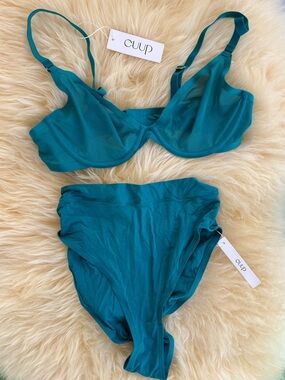 CUUP bra & undies set. The Plunge - Mesh bra, The Highwaist - Modal undies